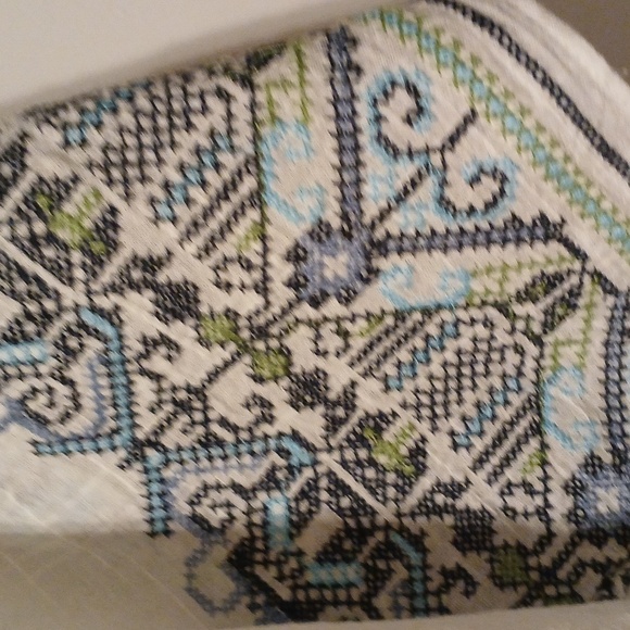 MAX STUDIO EMBROIDERED TOP - Picture 4 of 4